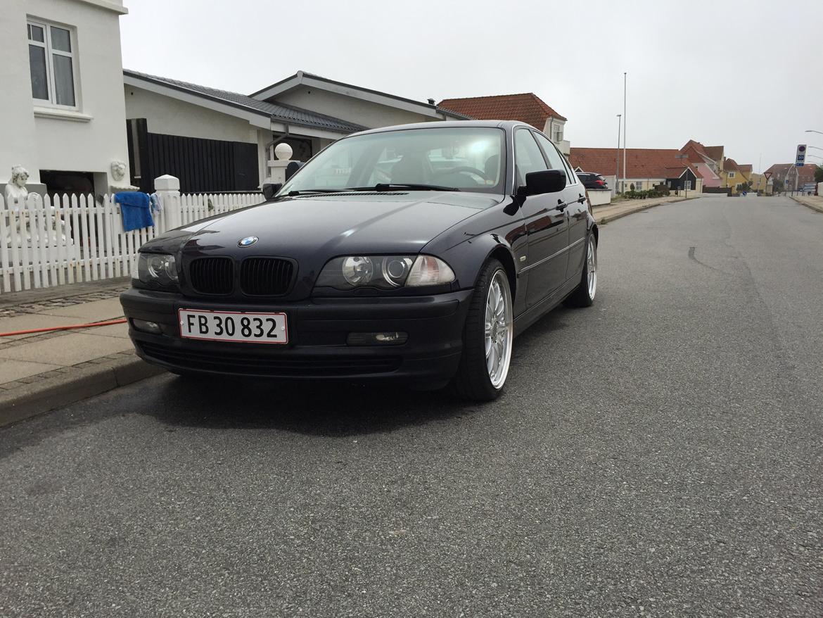 BMW E46 323i billede 5