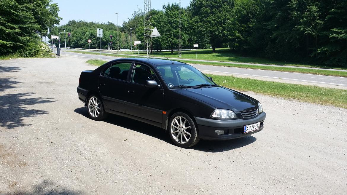 Toyota Avensis billede 1