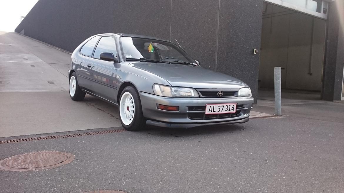 Toyota Corolla e10 1.3 16v (Solgt) billede 2