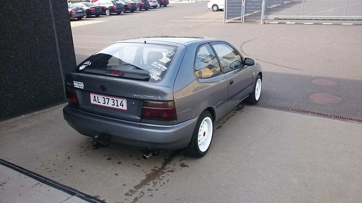 Toyota Corolla e10 1.3 16v (Solgt) billede 4
