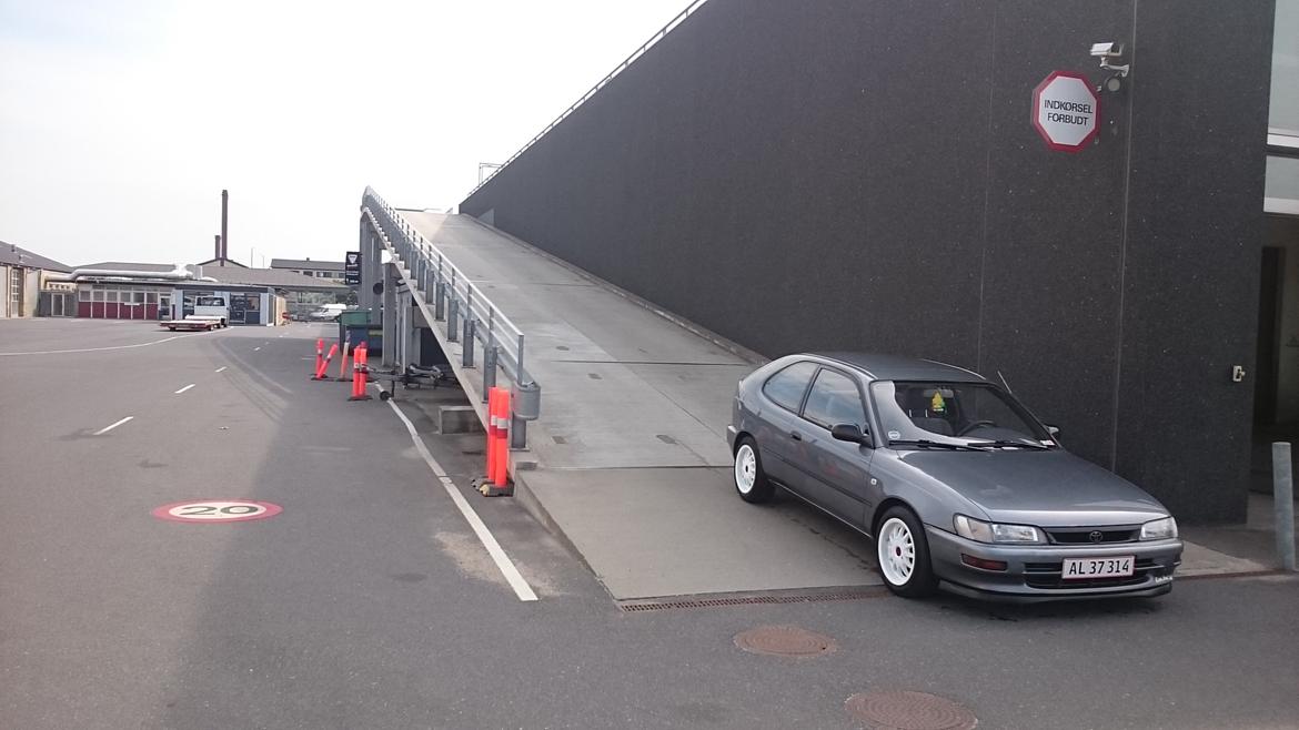 Toyota Corolla e10 1.3 16v (Solgt) billede 6