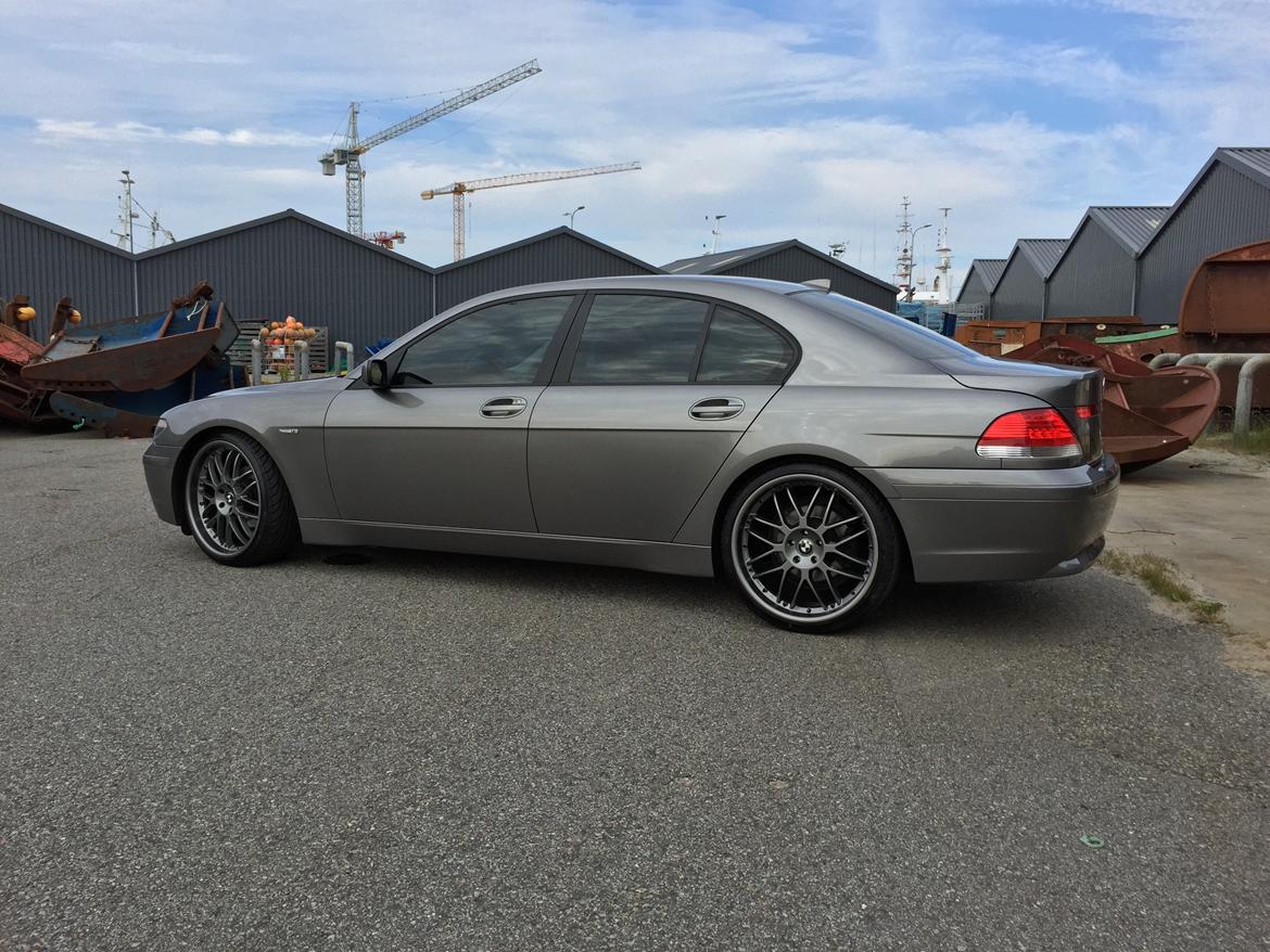 BMW e65 735iA 3,6 V8 billede 5