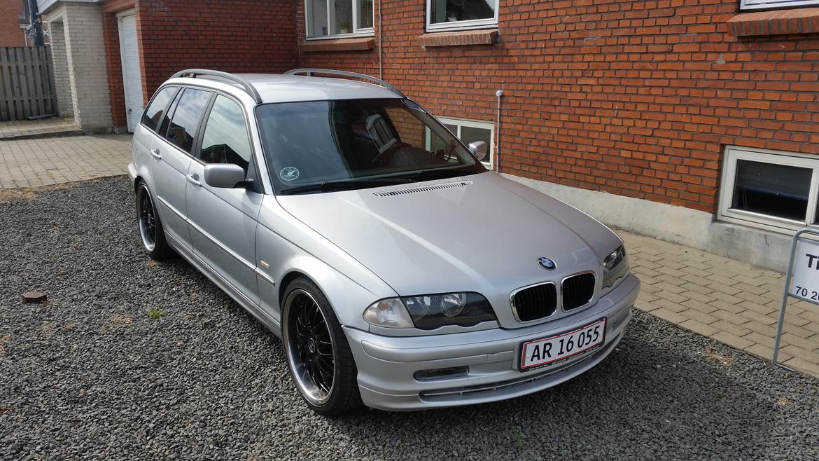 BMW e46 320d Touring  billede 3