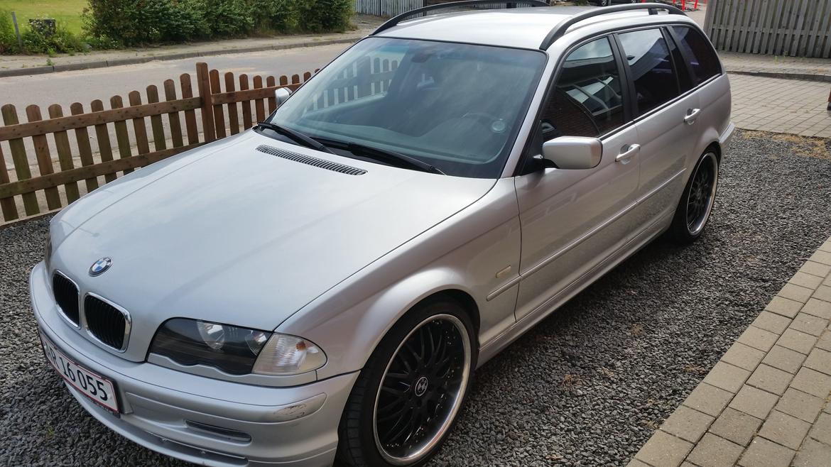 BMW e46 320d Touring  billede 4