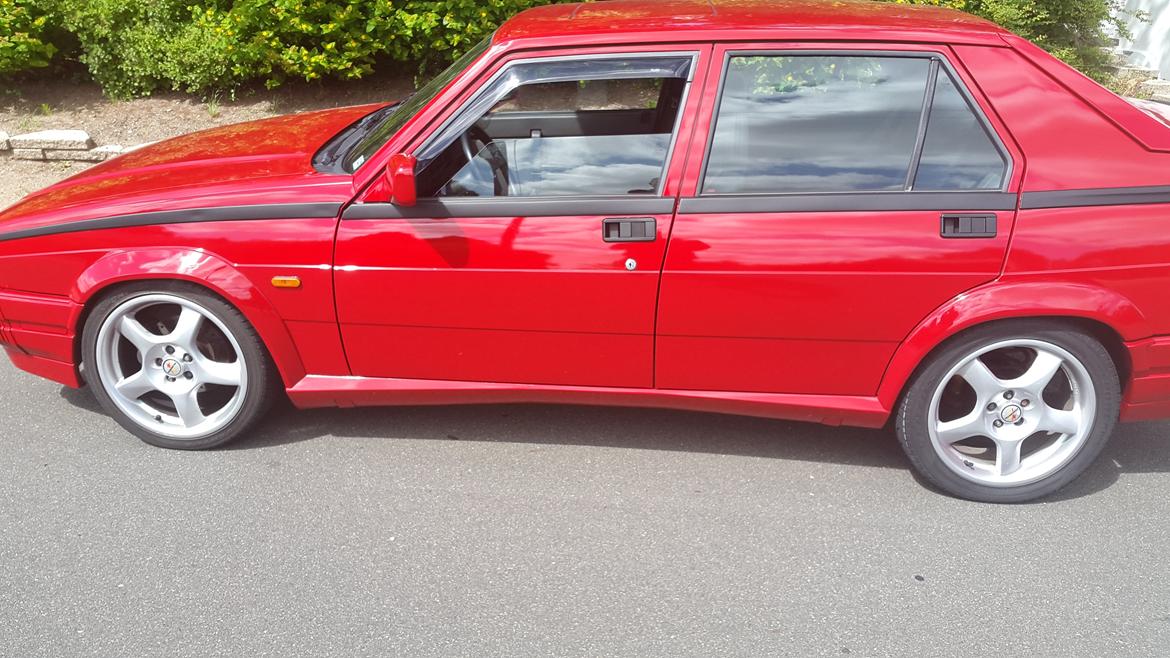 Alfa Romeo 75 3,0 QV billede 6