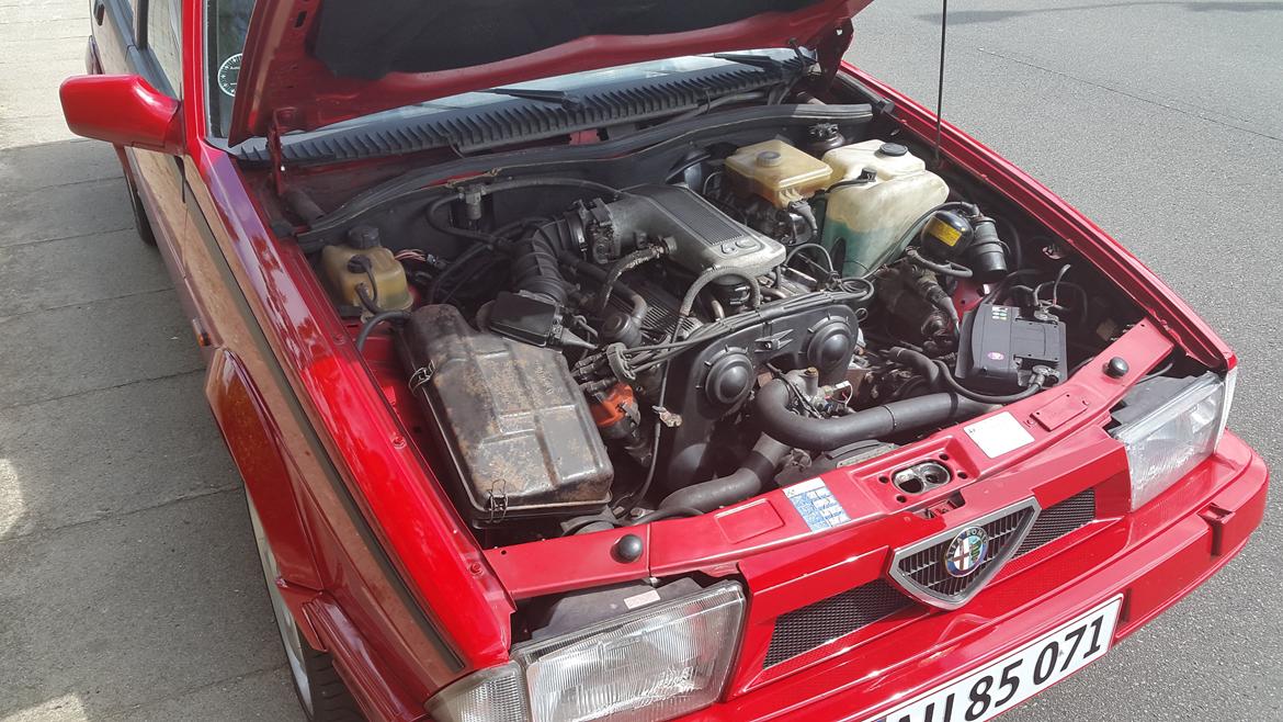 Alfa Romeo 75 3,0 QV billede 9