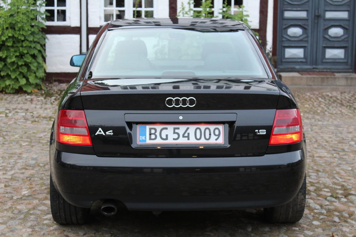 Audi A4 B5 limo billede 4