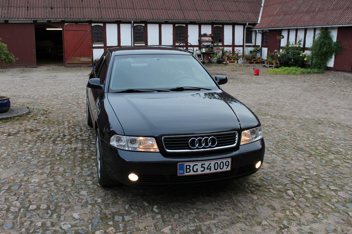 Audi A4 B5 limo billede 8