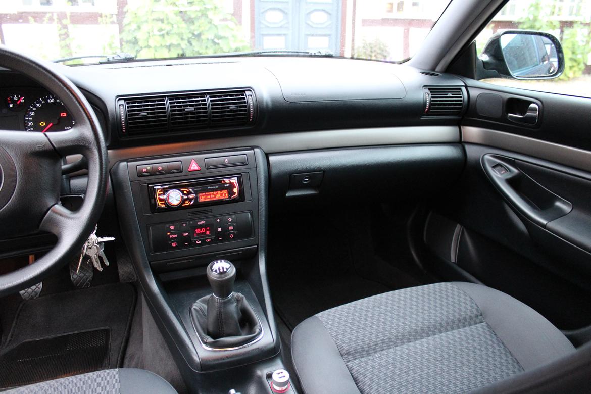 Audi A4 B5 limo billede 11