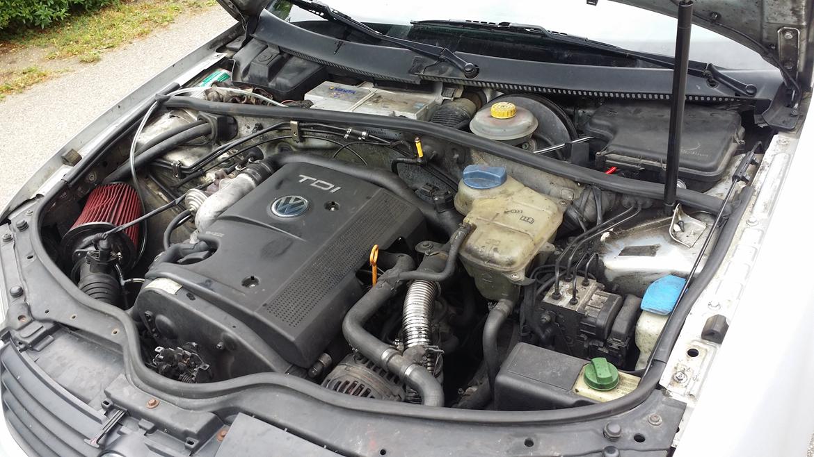 VW Passat 1.9 TDI Variant 3B (B5) billede 9