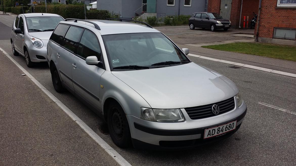 VW Passat 1.9 TDI Variant 3B (B5) billede 2