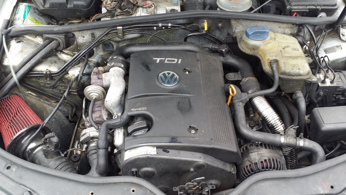 VW Passat 1.9 TDI Variant 3B (B5) billede 10