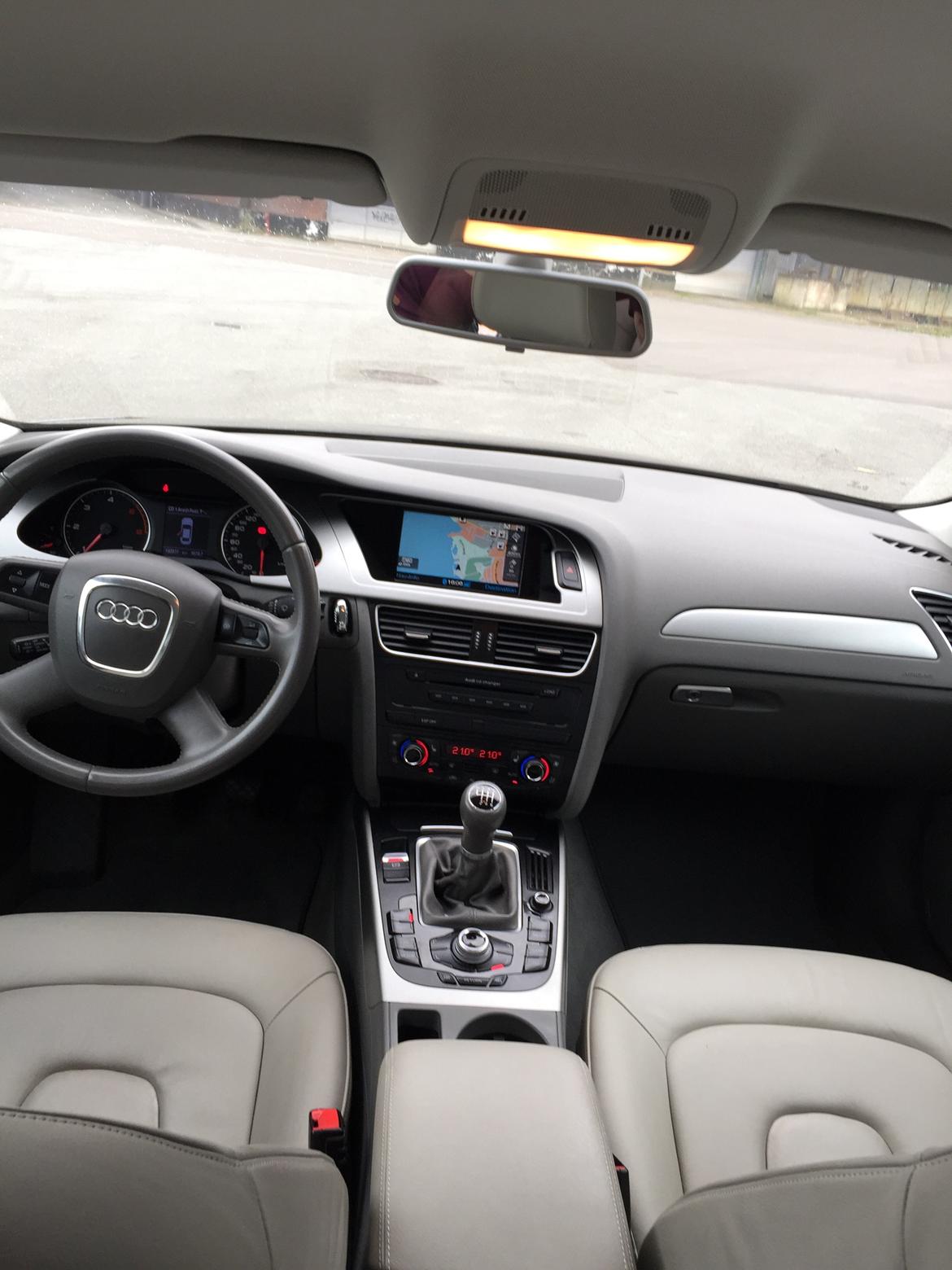 Audi A4 limousine TDI B8 (Solgt)  billede 11