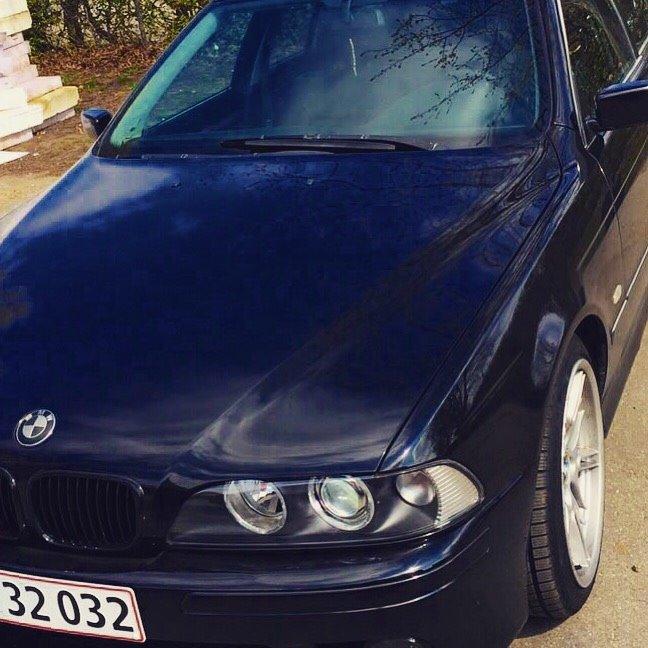BMW 528i billede 1