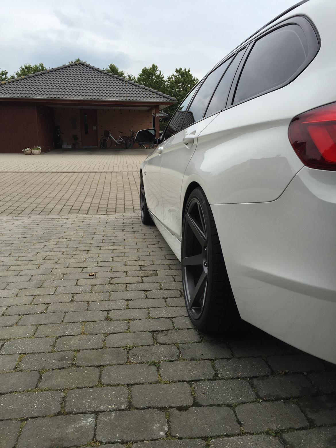 BMW F11 530D billede 15