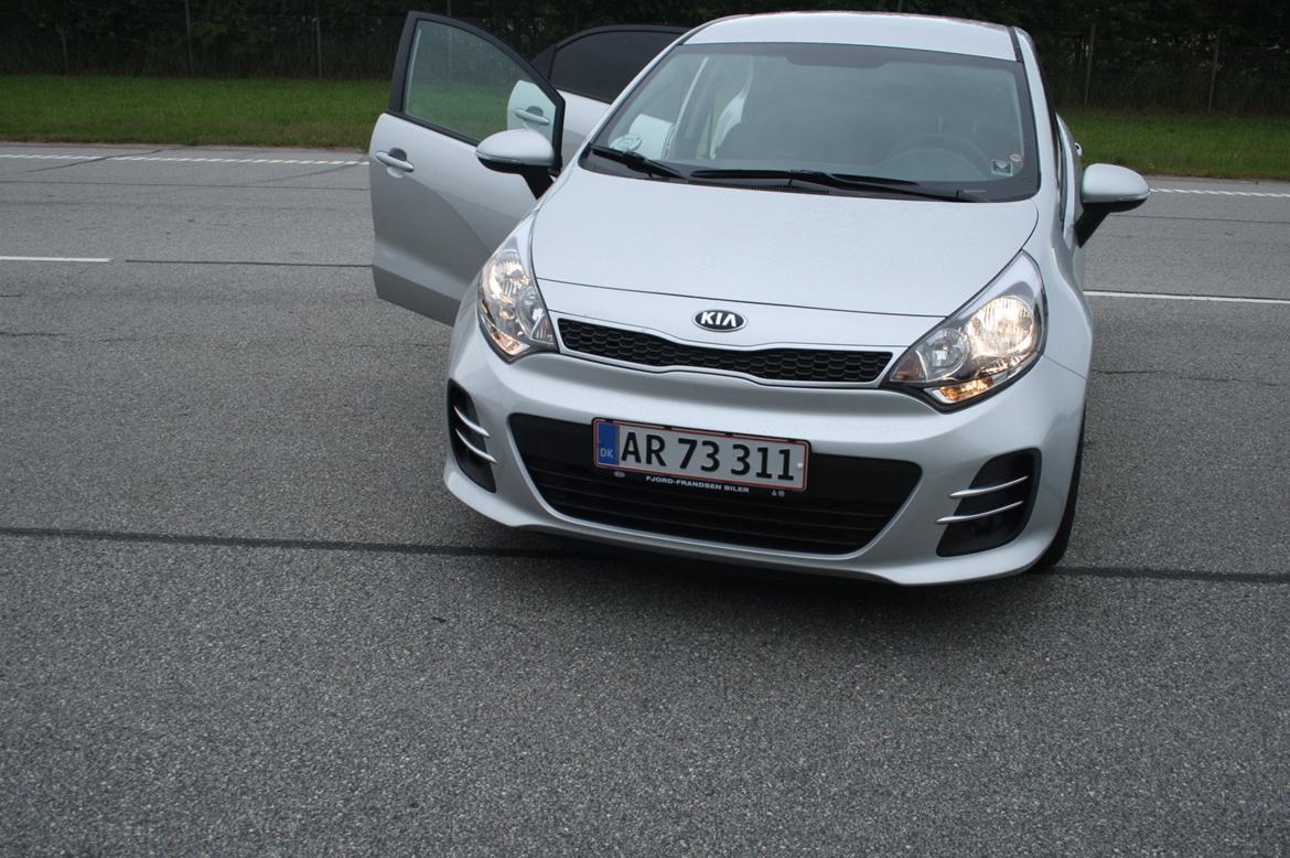 Kia rio billede 10