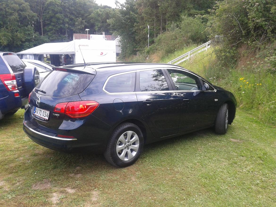 Opel Astra Sports tourer "SOLGT" billede 7