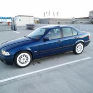 BMW E36 316i Limousine