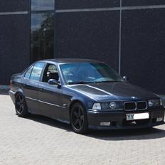 BMW e36 325i - Stjålet og smadret 