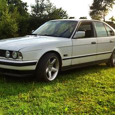 BMW e34 525/535i