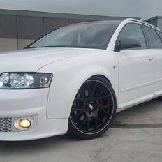 Audi A4 B6 / S4 look 