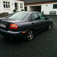 Volvo S40