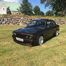 BMW Bmw e30 320i