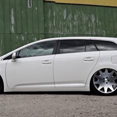 Toyota Avensis T2 Premium