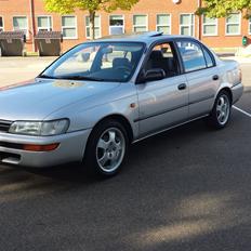 Toyota Corolla E10 Sedan