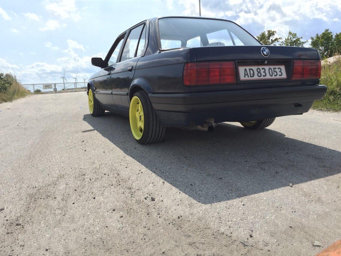 BMW E30 billede 5