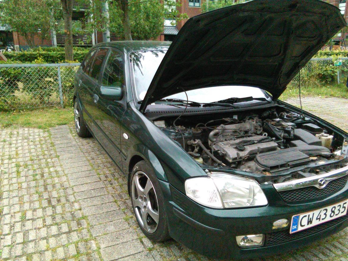 Mazda 323f bj 1.5 glx billede 6