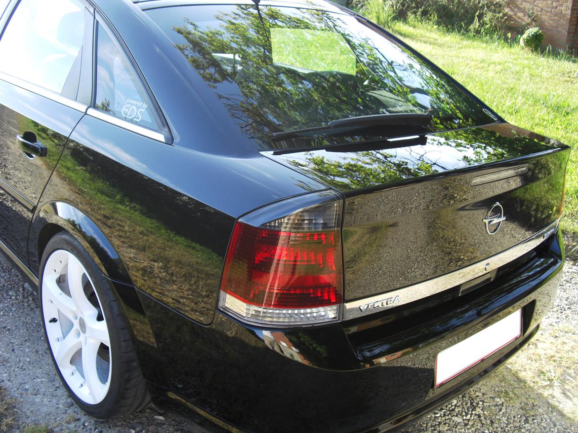 Opel Vectra C 2,8 V6 Turbo Elegance II billede 10