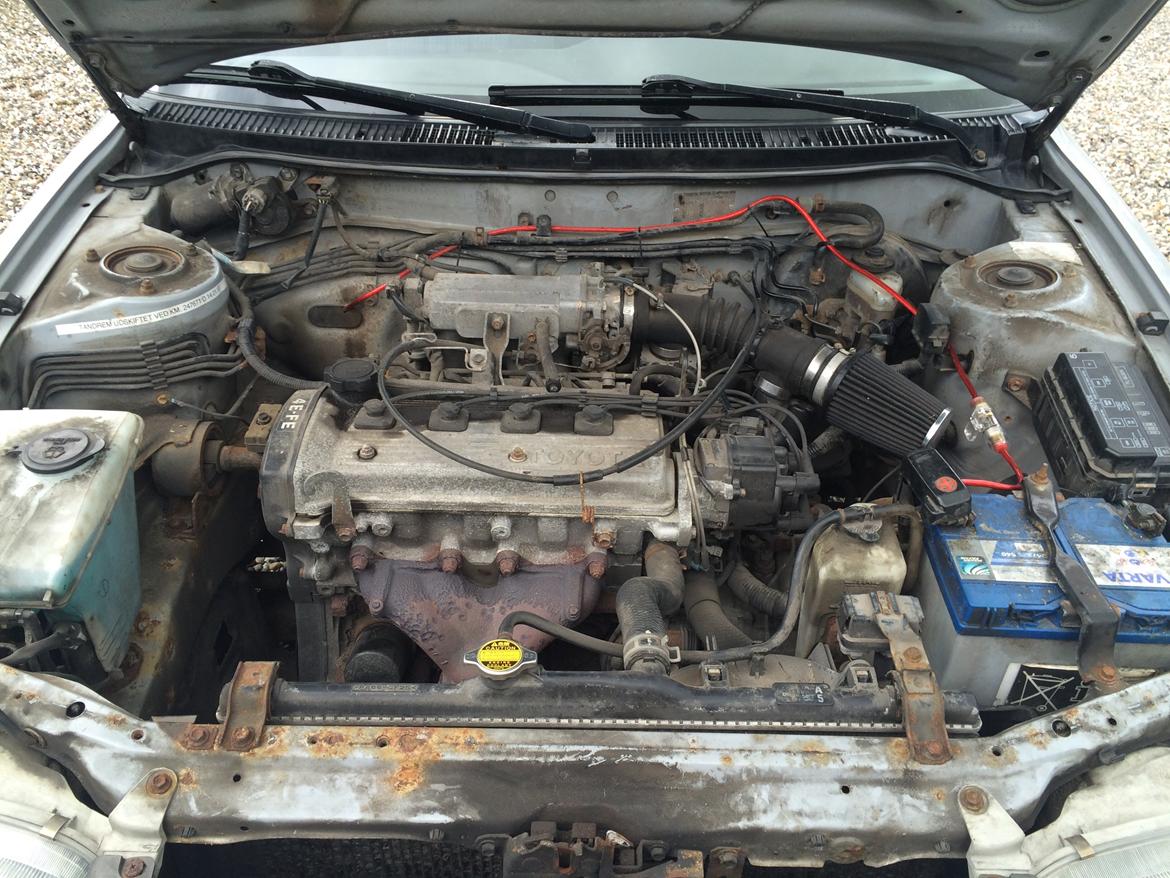 Toyota Corolla e10 billede 8