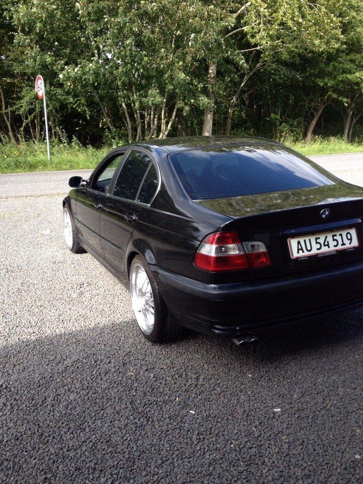 BMW E46 320i billede 2