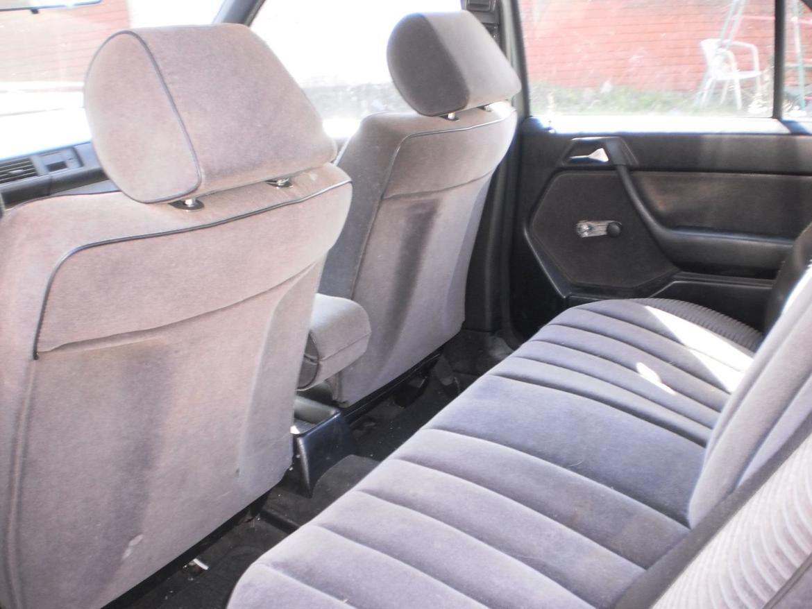 Mercedes Benz W124 230E billede 7