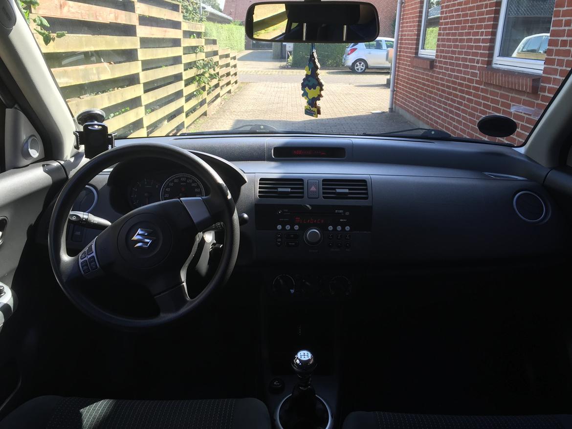 Suzuki Swift IV, 1,5 GLS 5D billede 10