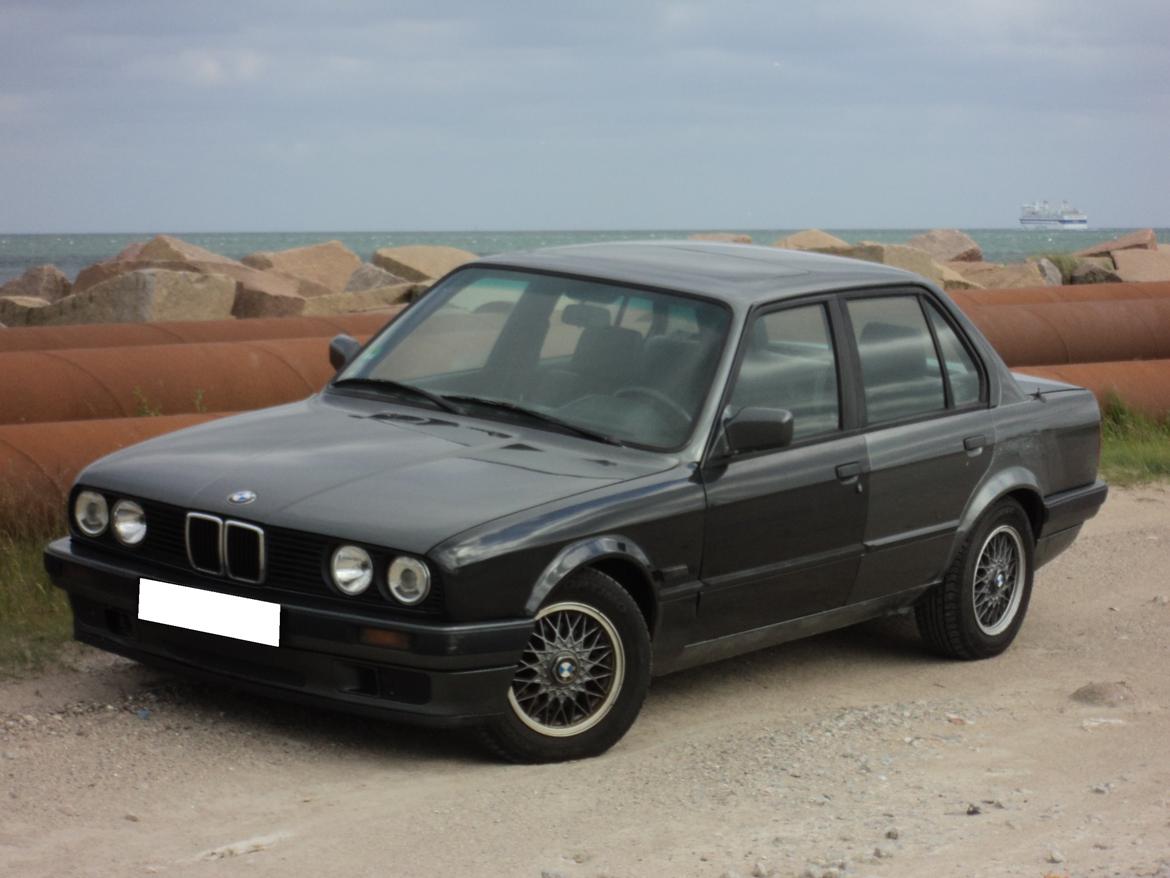 BMW E30 320i billede 18