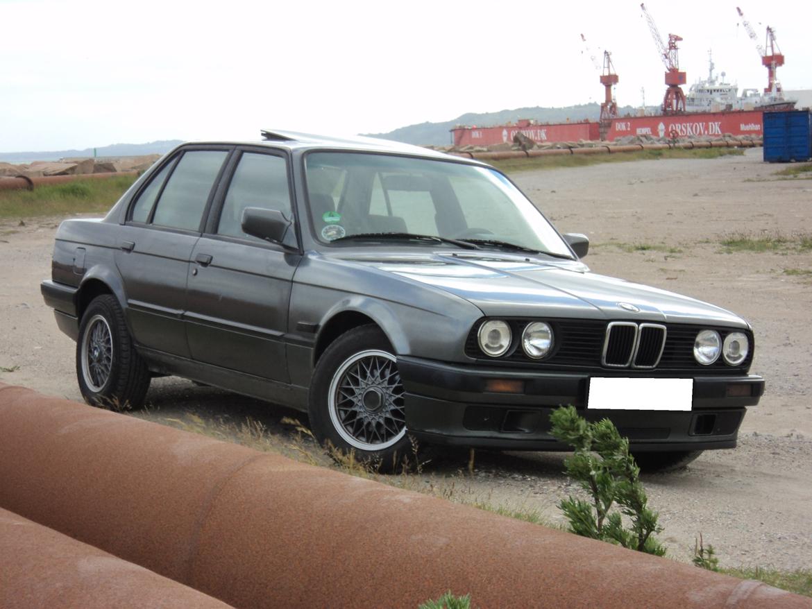BMW E30 320i billede 16