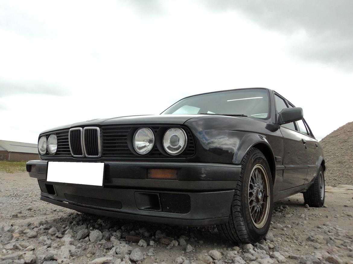 BMW E30 320i billede 24