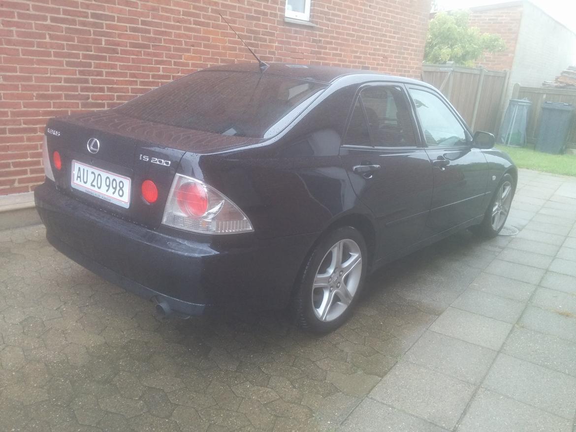 Lexus IS200 Sport (XE10) billede 3