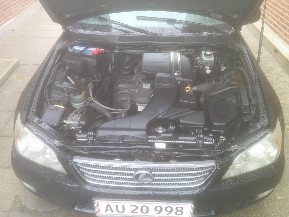 Lexus IS200 Sport (XE10) billede 8