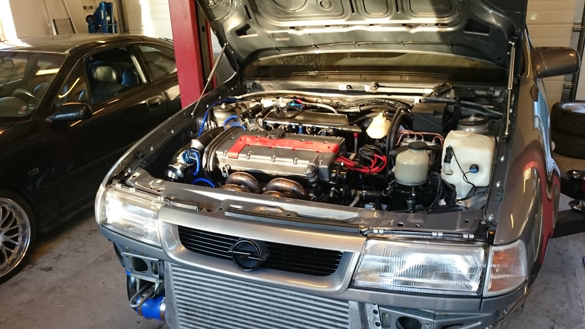 Opel vectra 4x4 turbo billede 15