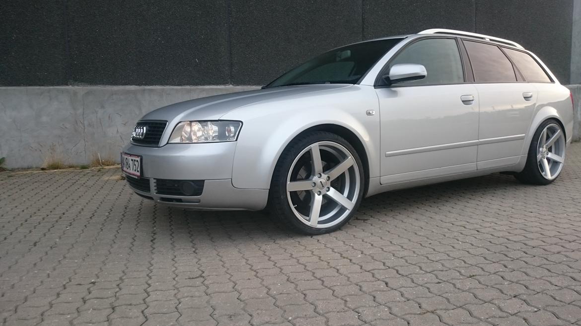 Audi A4 1,8T B6 Avant billede 1