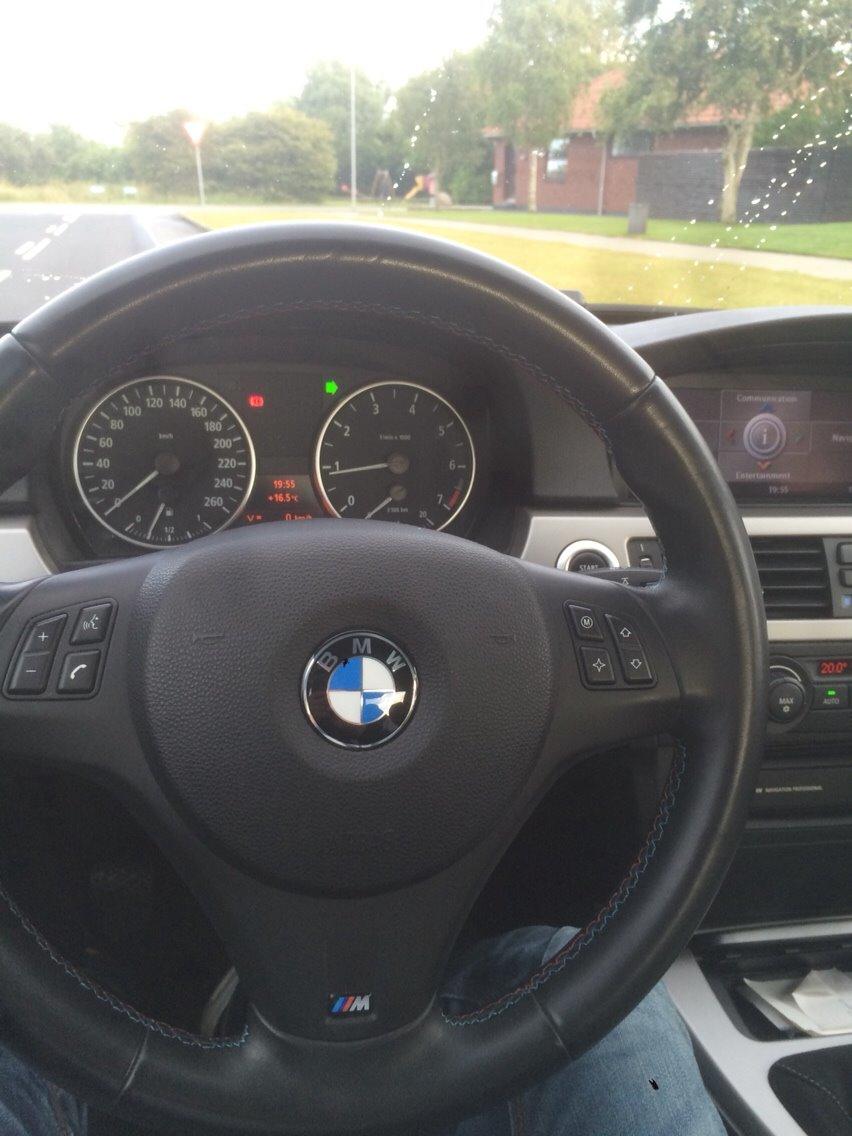 BMW 320i e90 billede 38