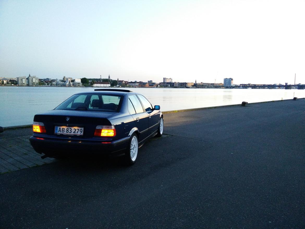 BMW E36 316i Limousine billede 1
