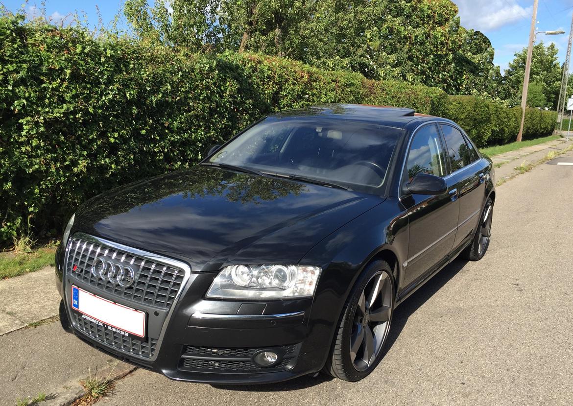 Audi A8 billede 1