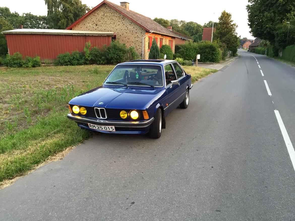 BMW E21  billede 8