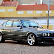 BMW 525i E34 M50B25