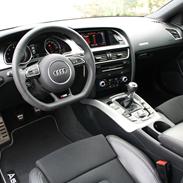 Audi A5 Coupe S5 look