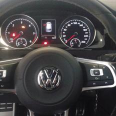 VW Golf 7 R-line